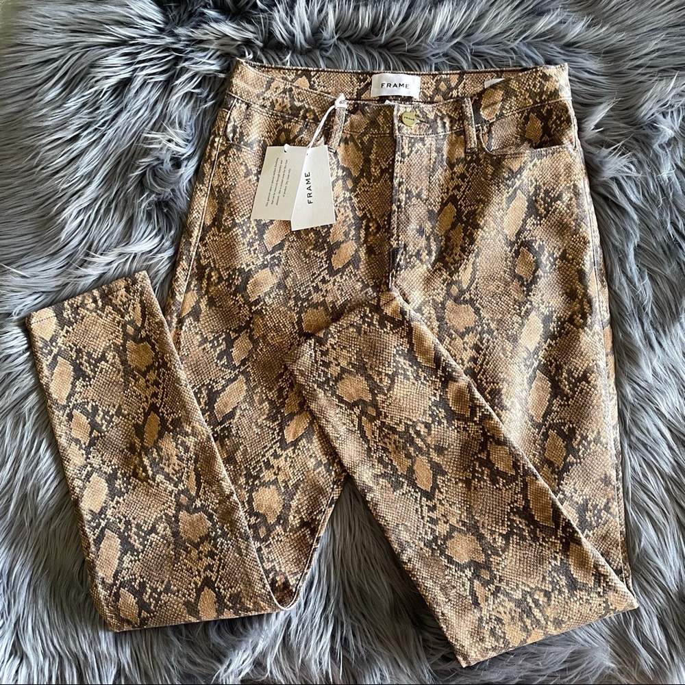 FRAME le high skinny crop coated python jeans - Picture 2 of 7